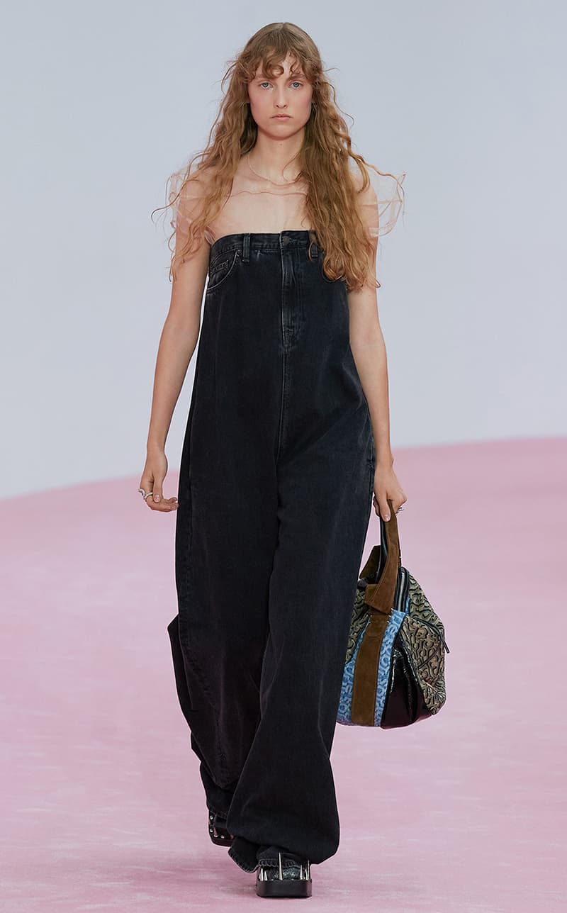 PFW Acne Studios woman 2023 ss Paris Fashion Week