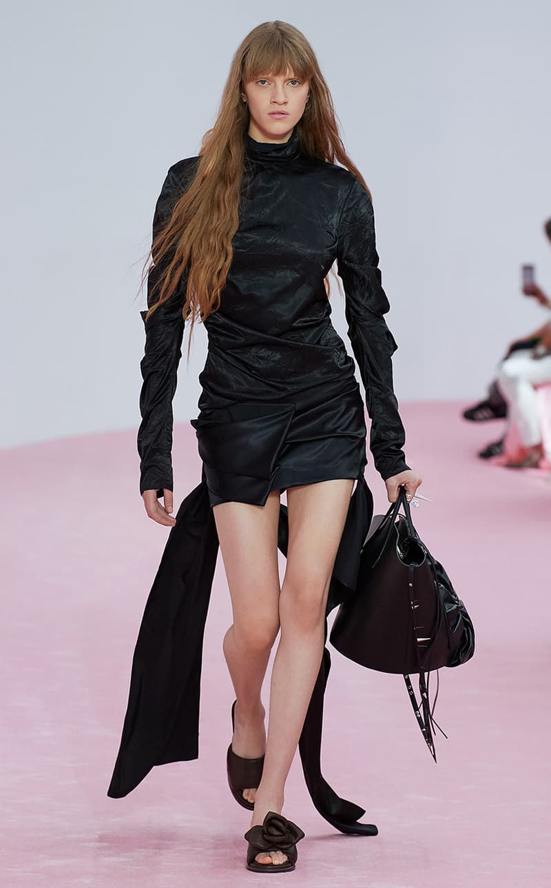PFW Acne Studios woman 2023 ss Paris Fashion Week