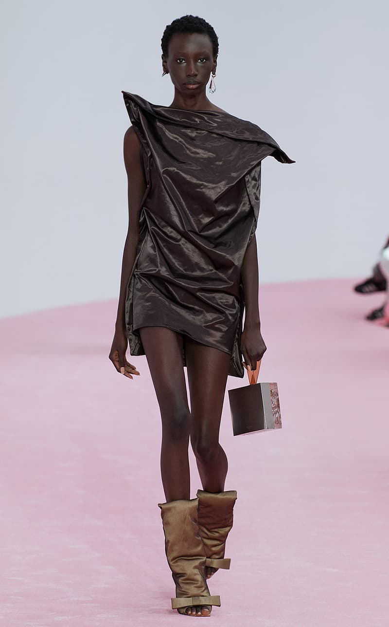 PFW Acne Studios woman 2023 ss Paris Fashion Week 