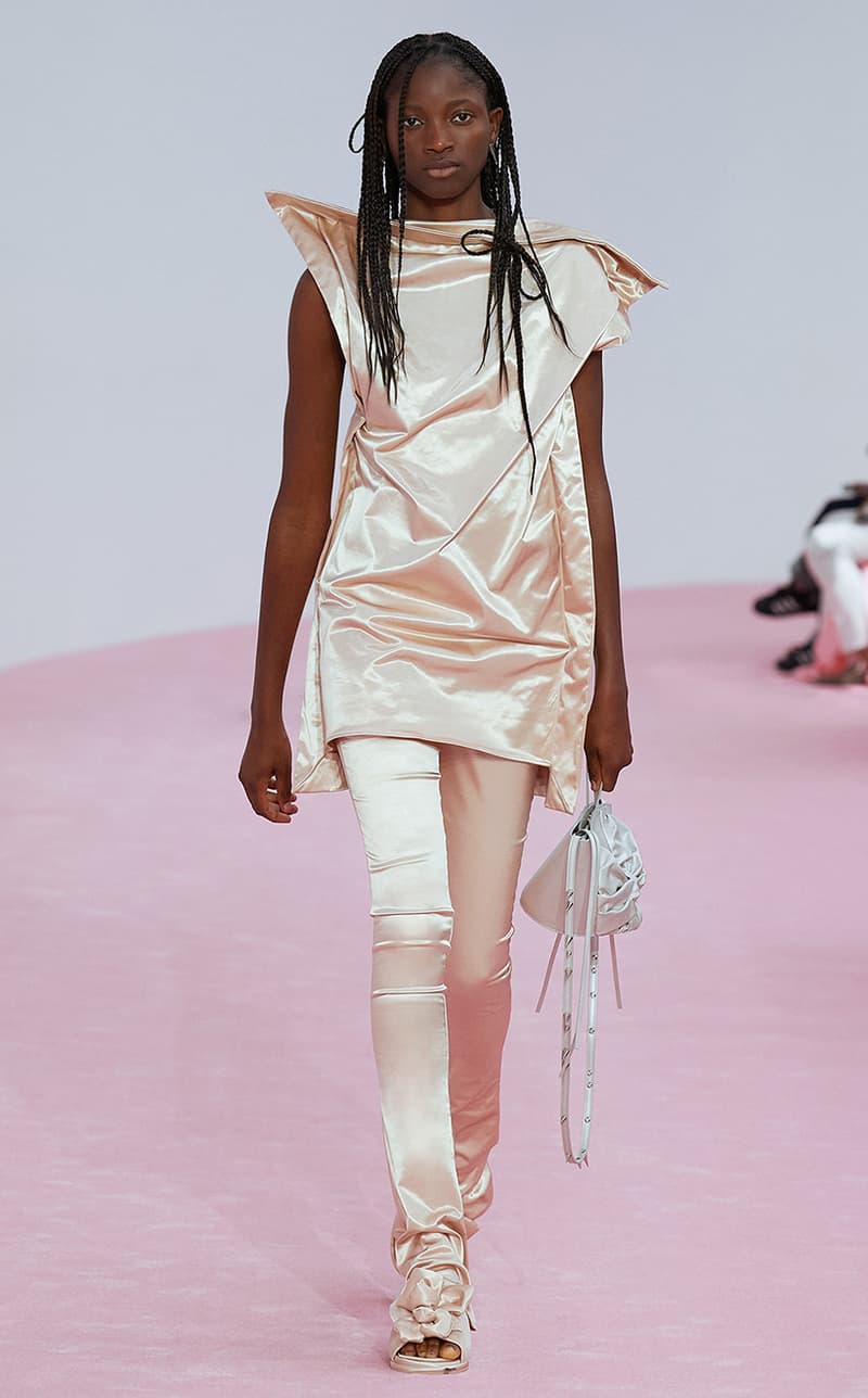 PFW Acne Studios woman 2023 ss Paris Fashion Week