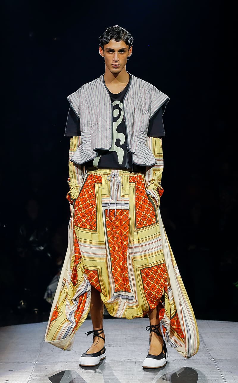 PFW Vivienne Westwood Andreas Kronthaler AK SS23 Sous le ciel de Paris