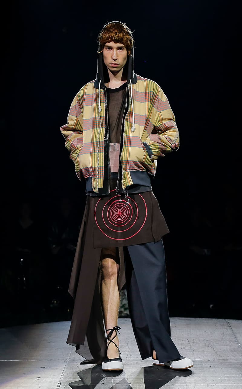 PFW Vivienne Westwood Andreas Kronthaler AK SS23 Sous le ciel de Paris