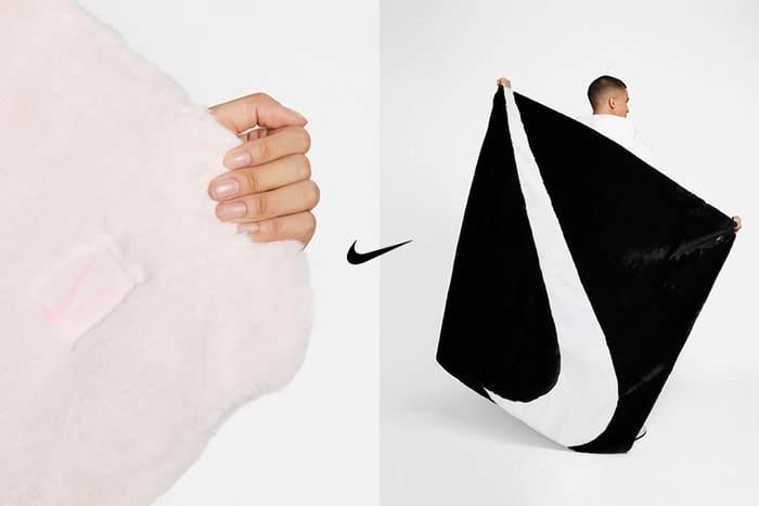 一上架就被搶購的 Nike Swoosh Logo 毛毯回來了，還悄悄加入柔美淡粉色！