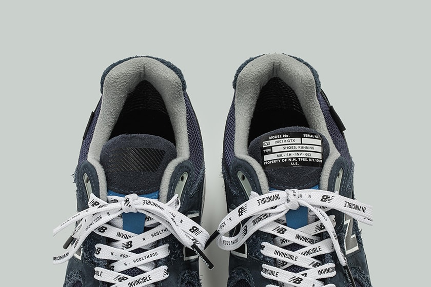 NEW BALANCE x N HOOLYWOOD x INVINCIBLE M2002R