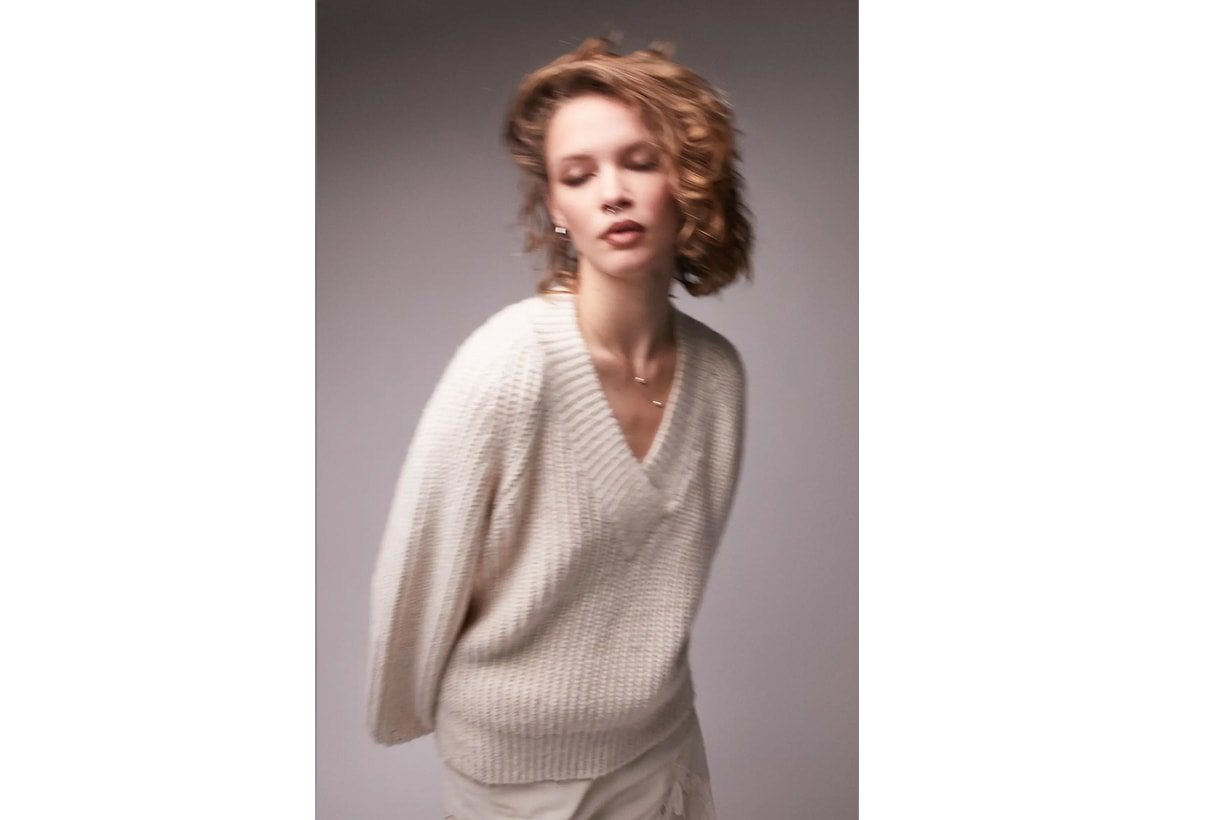 tops with skirts 2022fw