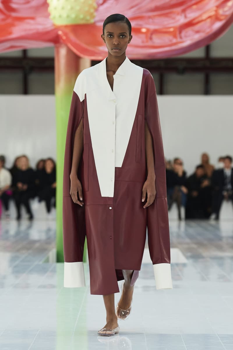 loewe 2023ss runway show pfw