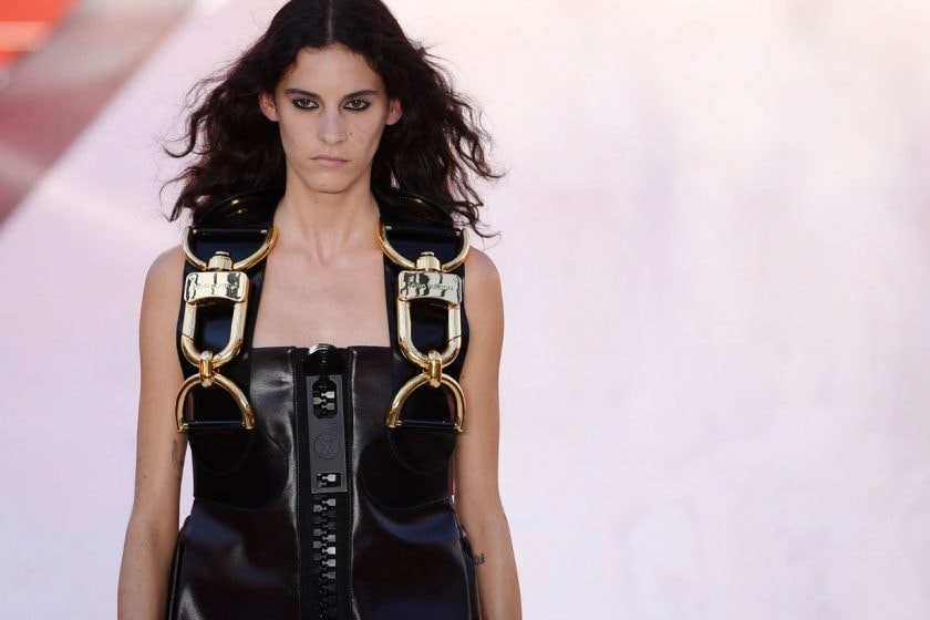 louis vuitton paris pfw runway show detail