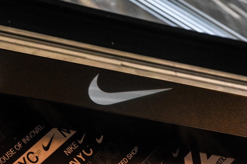 Nike new policy terms Resellers ban robot