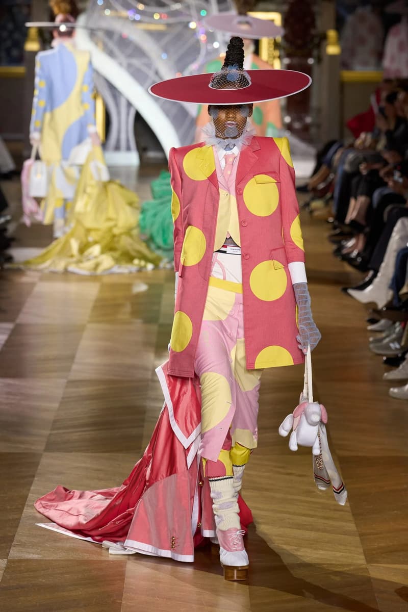 thom browne cinderella 23 ss runway detail opera