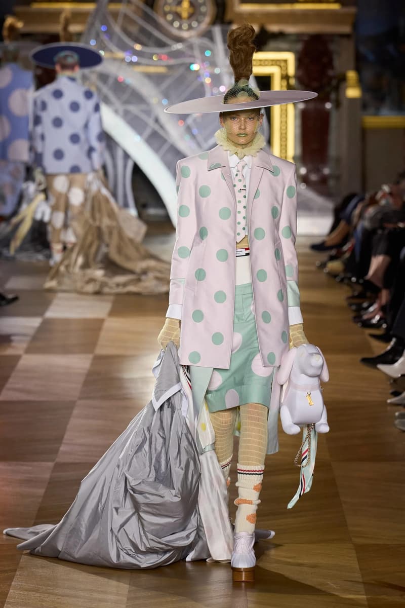 thom browne cinderella 23 ss runway detail opera