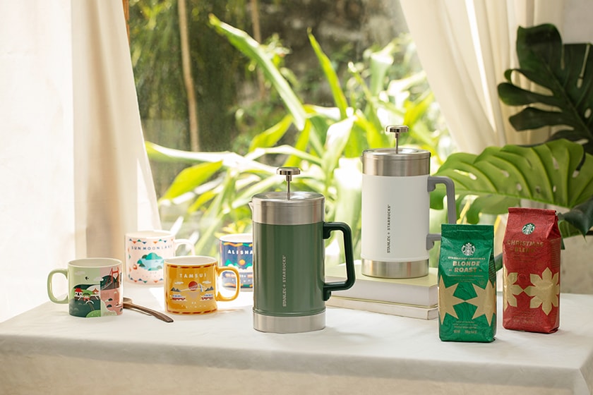 Starbucks 2022 Christmas collection thermos coffee bottle Mug