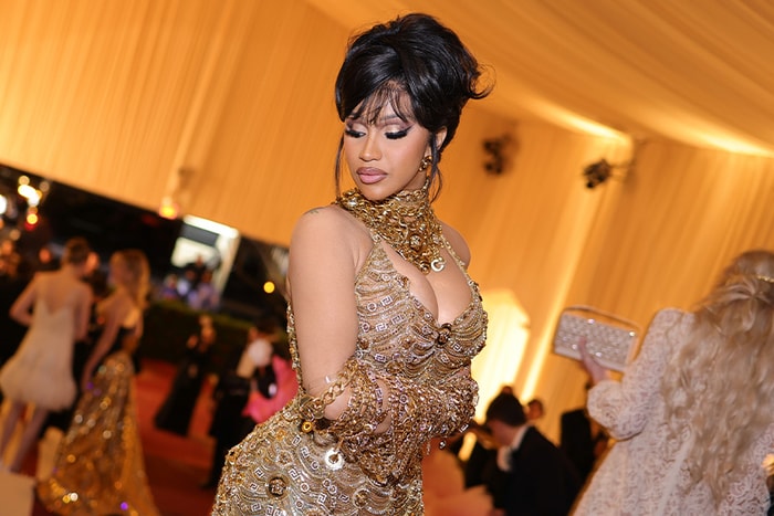 官司風波:歌壇天后 Cardi B 被藝術家威脅起訴!全因萬聖節這個舉動⋯⋯