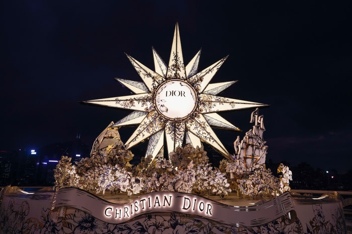 繼倫敦後：Dior 在香港施了夢幻魔法，10 米高絕美星星裝置藝術！
