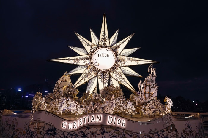 繼倫敦後:Dior 在香港施了夢幻魔法,10 米高絕美星星裝置藝術!