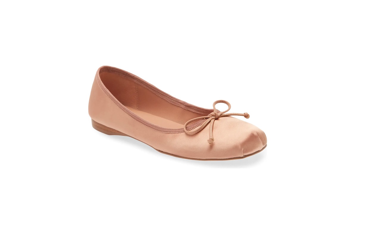 ballet flats shoe trend 2022 paris new york