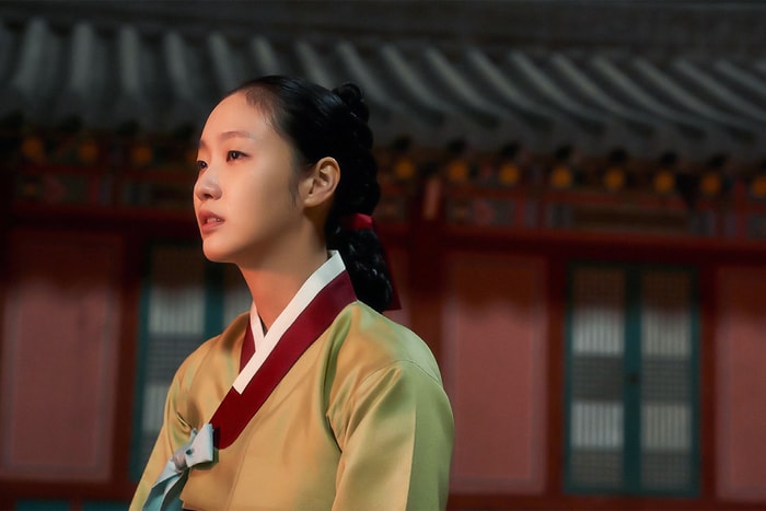 韓服造型曝光！金高銀新戲飾「朝鮮最後一個宮女」，為在電影中做這件事還特地接受訓練！