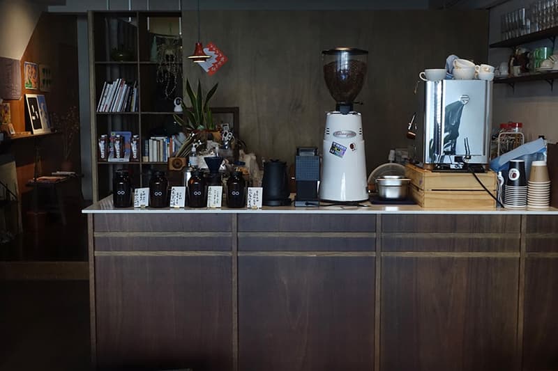 point 2 coffee Zhongshan Taipei Taiwan