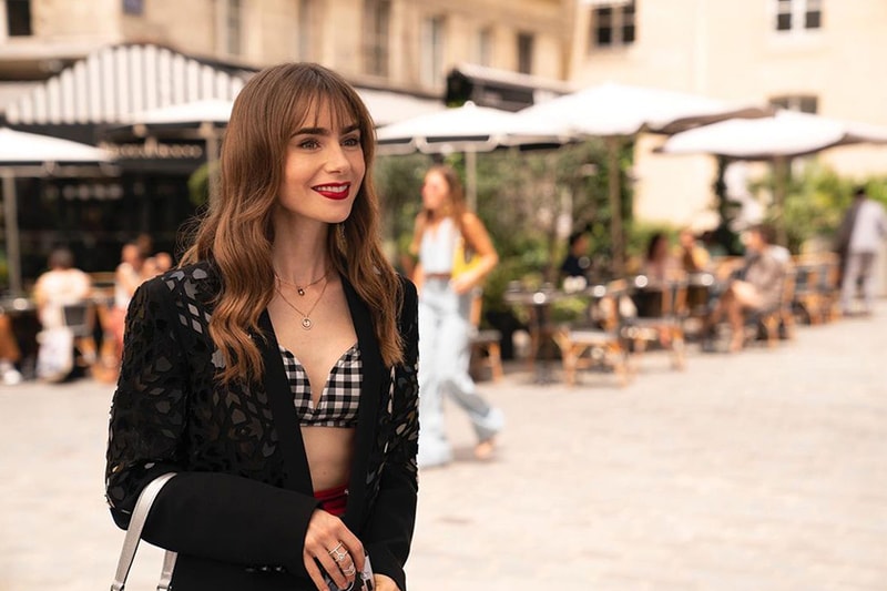 Starbucks x EMILY IN PARIS Collaboration 2022 taiwan release date season 3 trailer