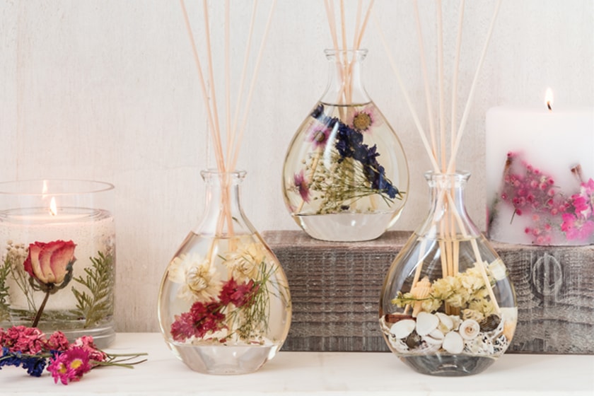 2022 Christmas Gift Guide Beauty Perfumes