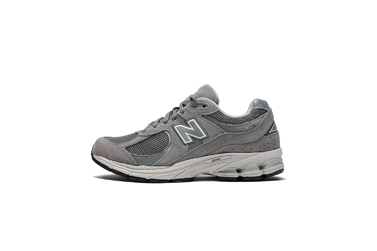 2022 Best Sneakers Nike Air Jordan adidas New Balance Top 5 Hot Item