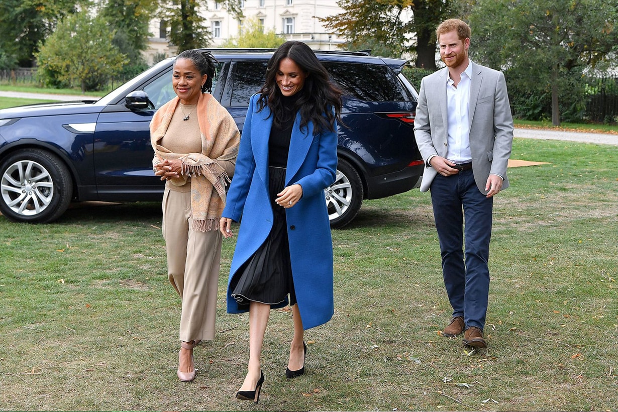 《Harry & Meghan》首三集:7 件被揭開的皇室秘辛,求婚細節、Meghan 穿裸色服裝原因......