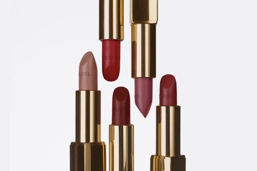 chanel beauty N°1 de REVITALIZING CREAM ROUGE ALLURE VELVET 2023 jan unboxing new color texture