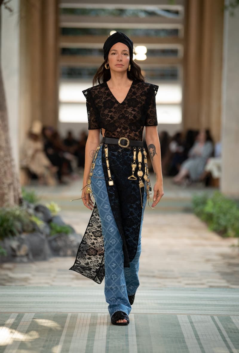 CHANEL 2023 Métiers d’art 工坊大秀，創意總監 Virginie Viard 重啟 70 復古年代！