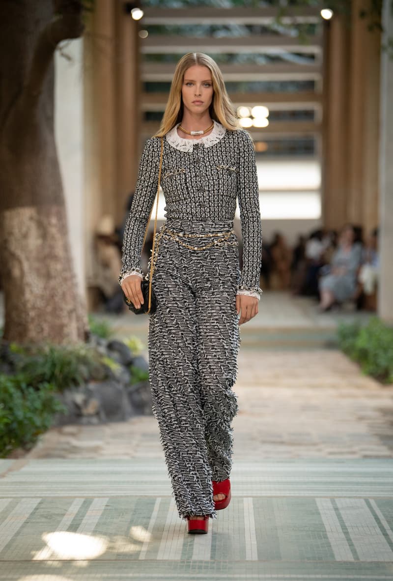 CHANEL 2023 Métiers d’art 工坊大秀，創意總監 Virginie Viard 重啟 70 復古年代！