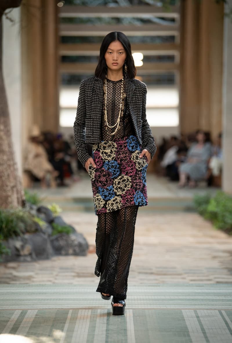 CHANEL 2023 Métiers d’art 工坊大秀，創意總監 Virginie Viard 重啟 70 復古年代！