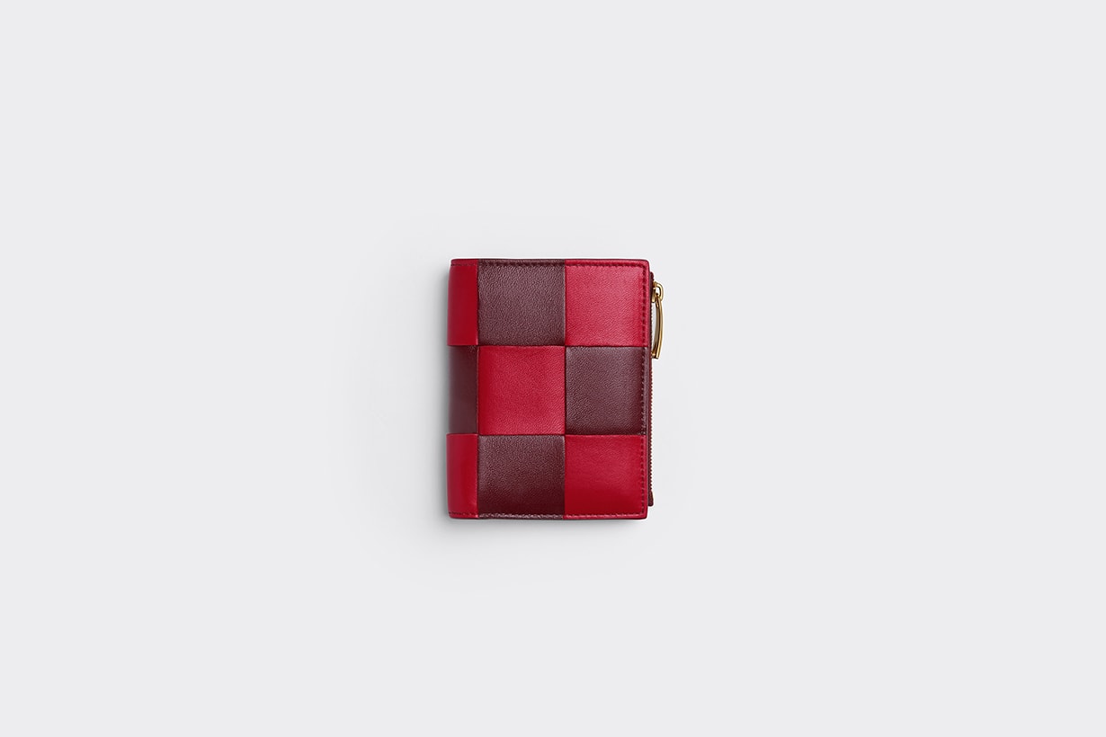 Bottega Veneta 2023 new years collection handbags