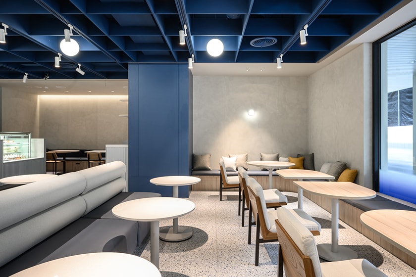 Lets Cafe PLUS Zhongshan Taipei Taiwan new open