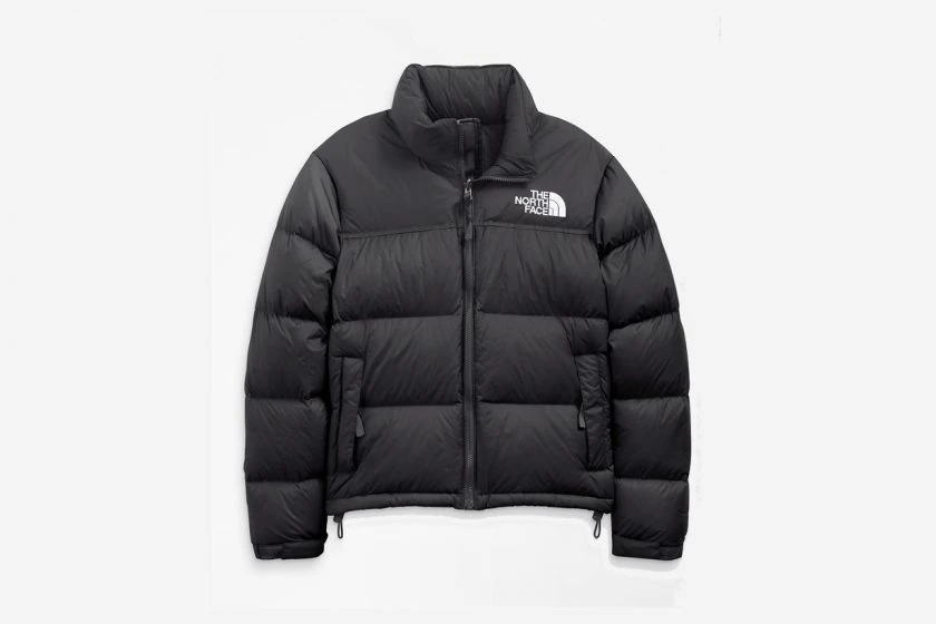 Kendall、Hailey、Emily 偷翻名人衣櫃：不是聯名也時髦，請瞄準 The North Face Nuptse 羽絨外套！