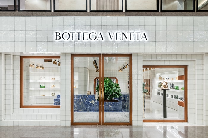 裝潢細節盡顯品牌美學:BOTTEGA VENETA 海港城旗艦店隆重開幕,POPBEE 帶你先睹為快!