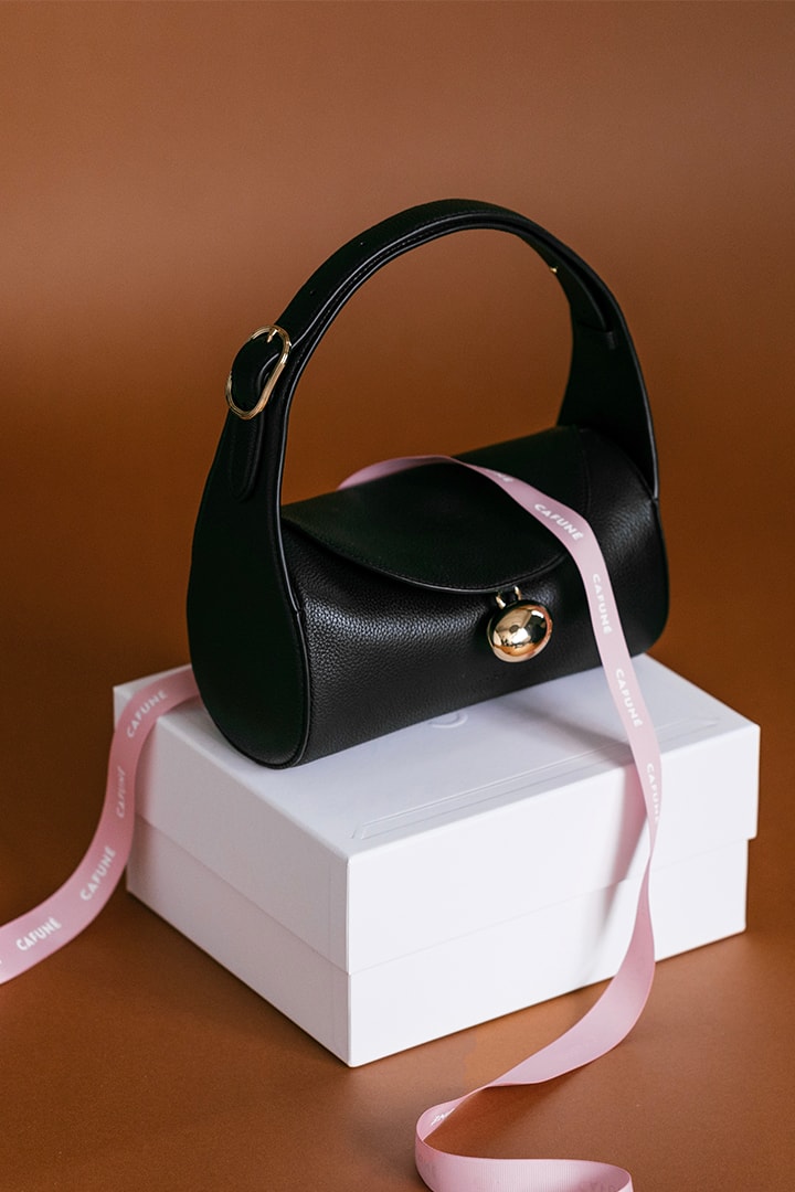 cafune-valentines-gift-packaging-by-foxco