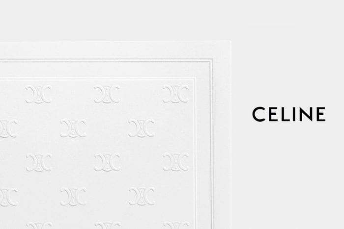 不就是印 Triomphe Logo 的白紙?Celine 這看似平凡無奇的商品,卻讓粉絲直呼必買!