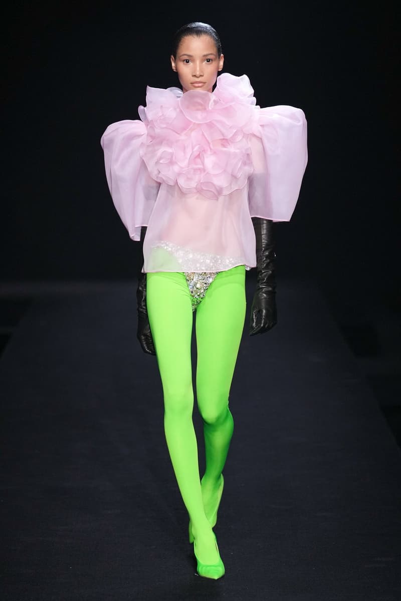 Valentino 2023ss the haute couture
