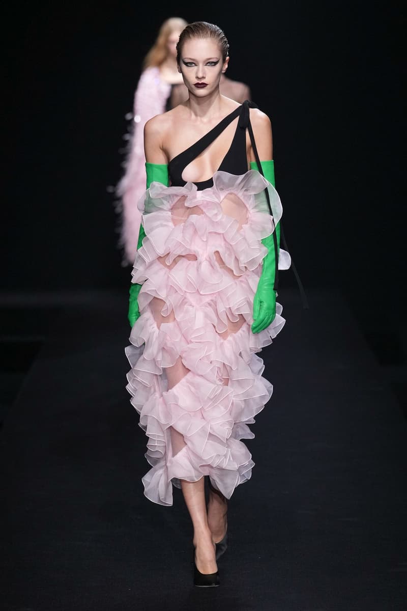 Valentino 2023ss the haute couture