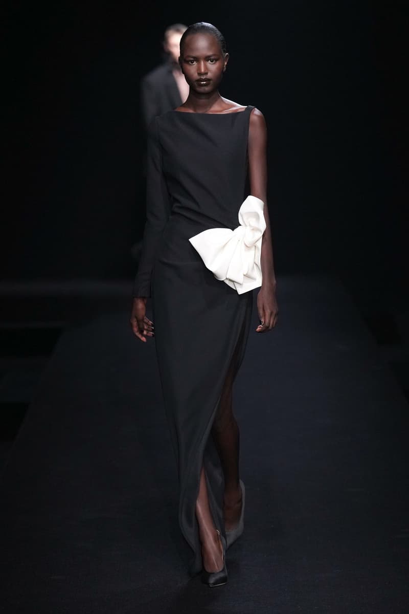 Valentino 2023ss the haute couture
