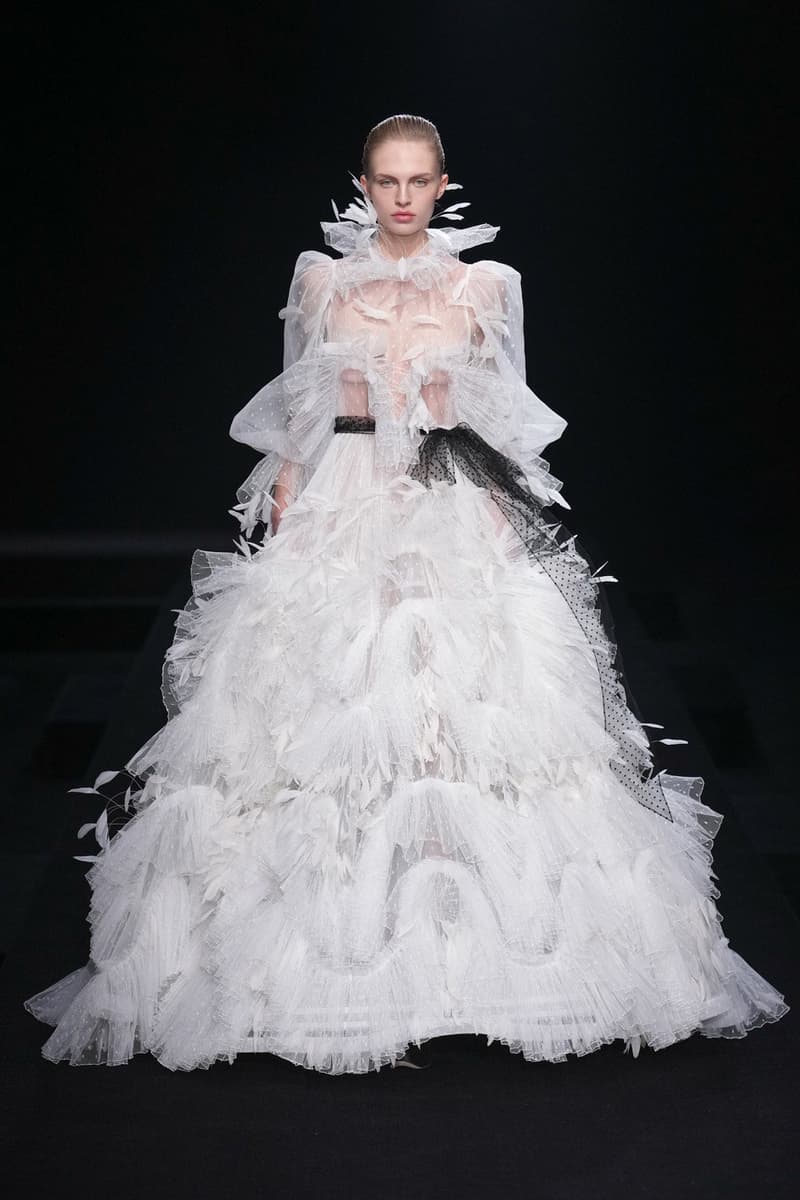Valentino 2023ss the haute couture