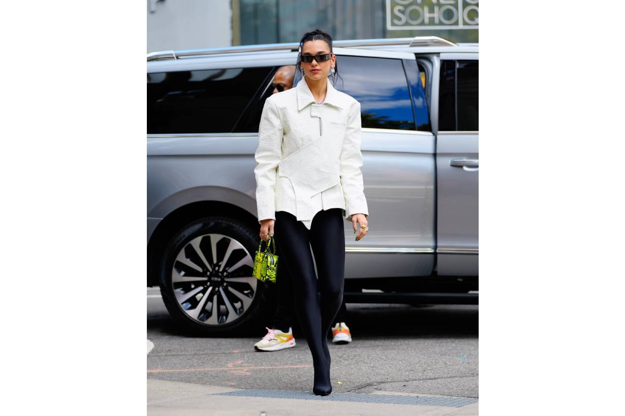 緊身褲 Leggings Chiara Ferragni Dua Lipa Bella Hadid Gigi Hadid Kendall Jenner