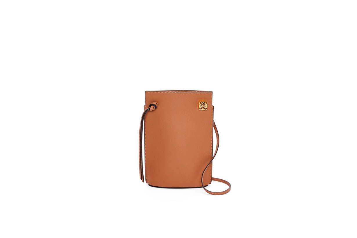 LOEWE Jonathan Anderson Dice pocket in classic calfskin