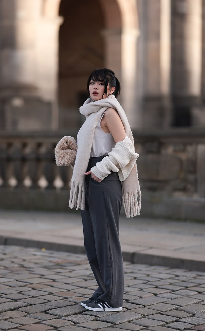 Street Style Germany Getty Images German Girls Outfit 2022 fw