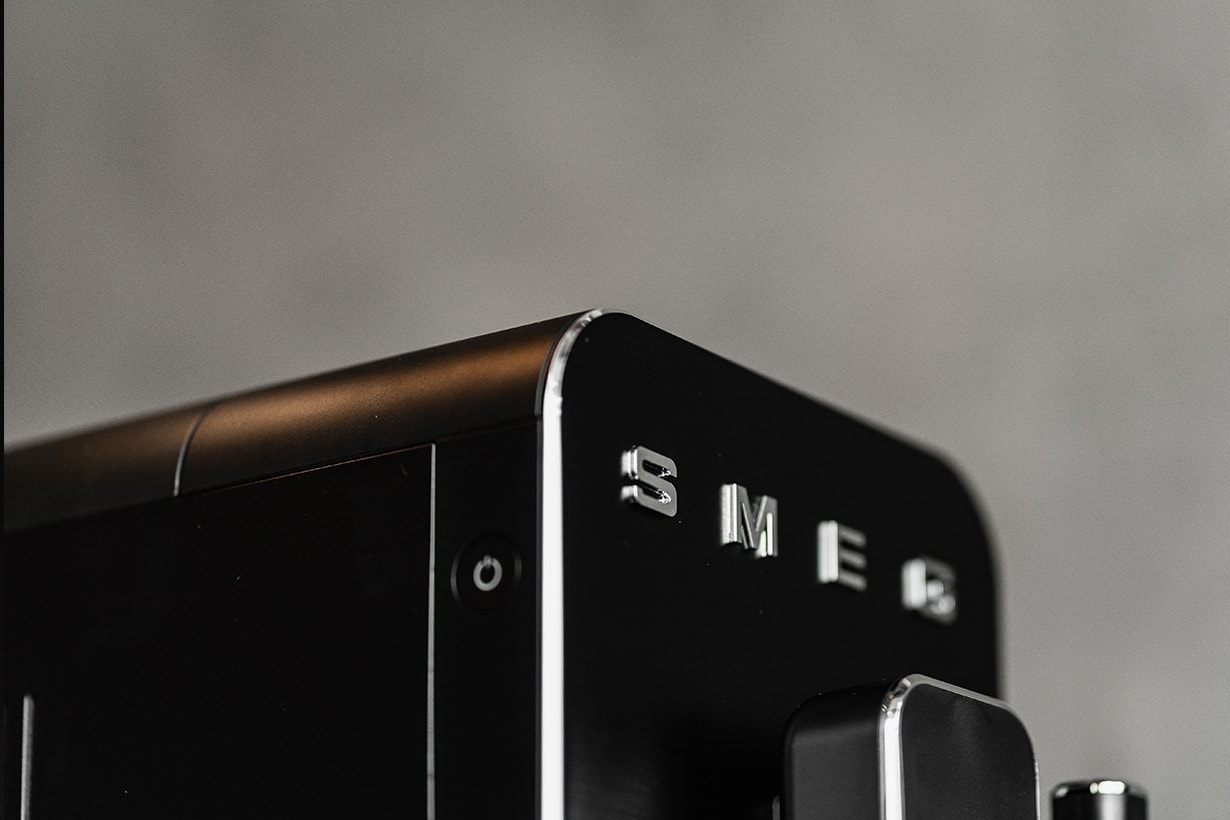 Smeg Coffee Espresso Machine Black release date