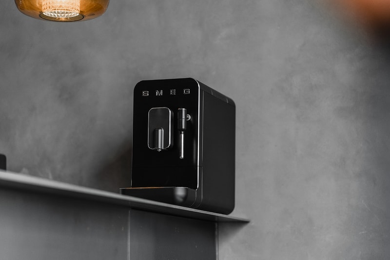 Smeg Coffee Espresso Machine Black release date