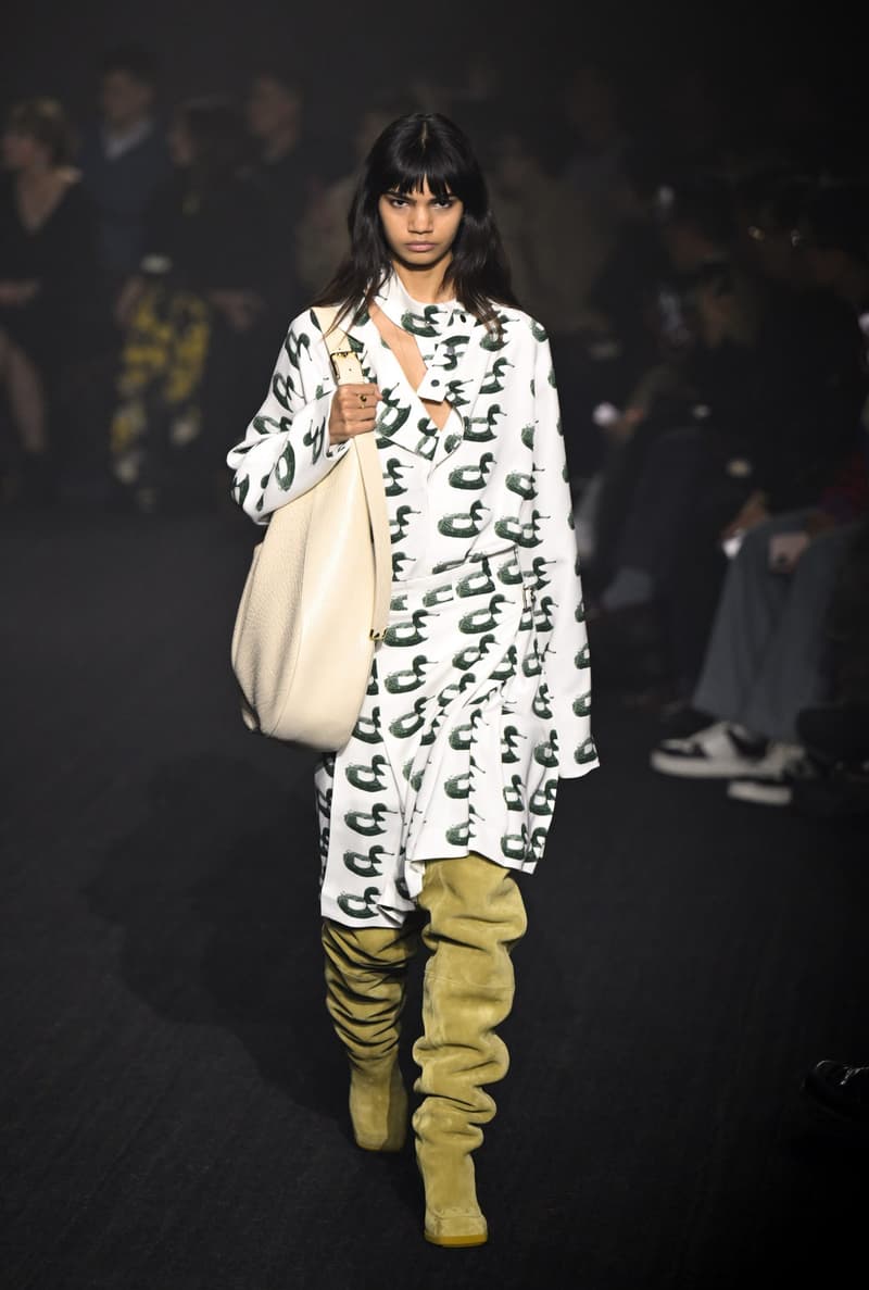 LFW London Fashion Week 倫敦時裝週 FW23 2023 秋冬系列 時裝展 時裝週 Daniel Lee Burberry
