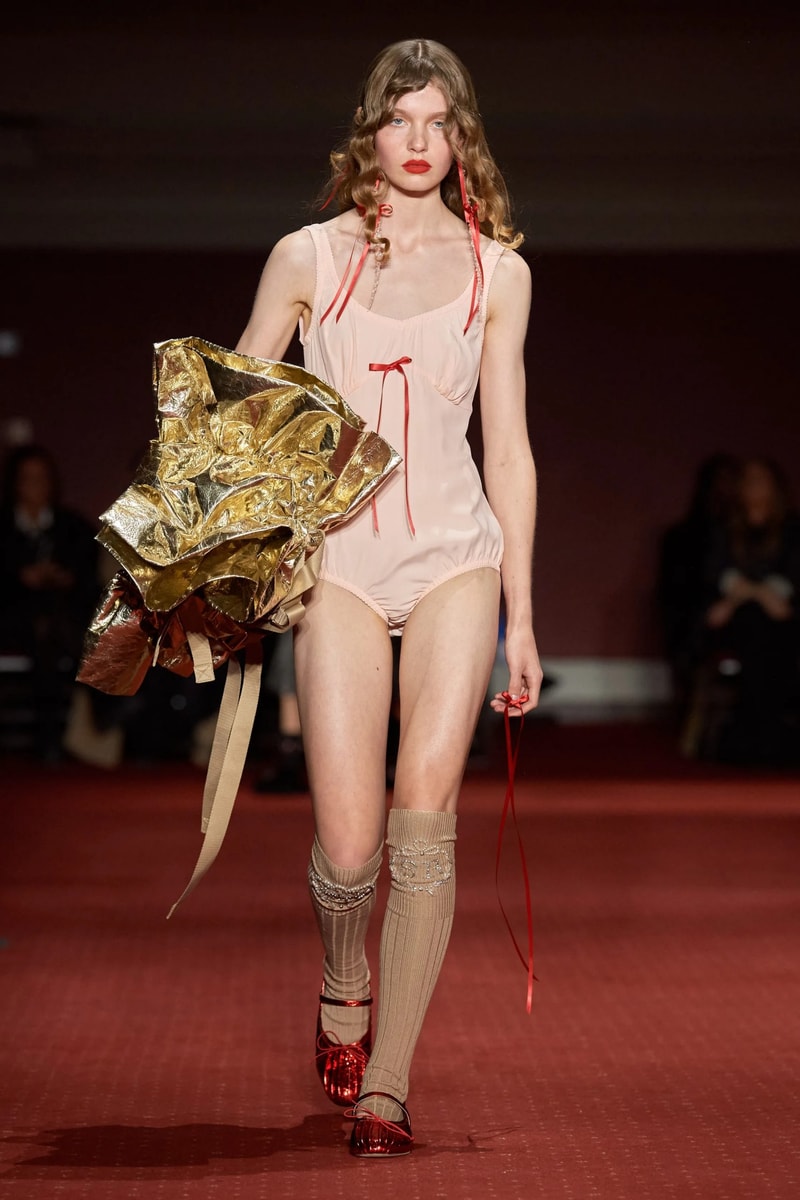 simone rocha 2023 aw Lughnasadh show report story irish myth looks