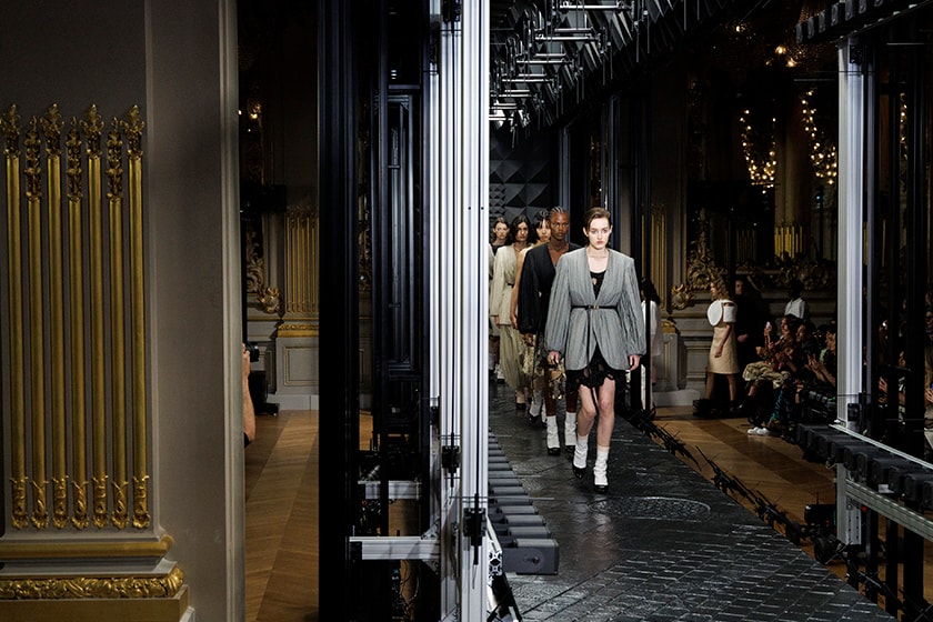 Louis Vuitton 2023 fw Celebrities Zendaya KOKI NewJeans HYEIN Emma Stone Bae Doo Na