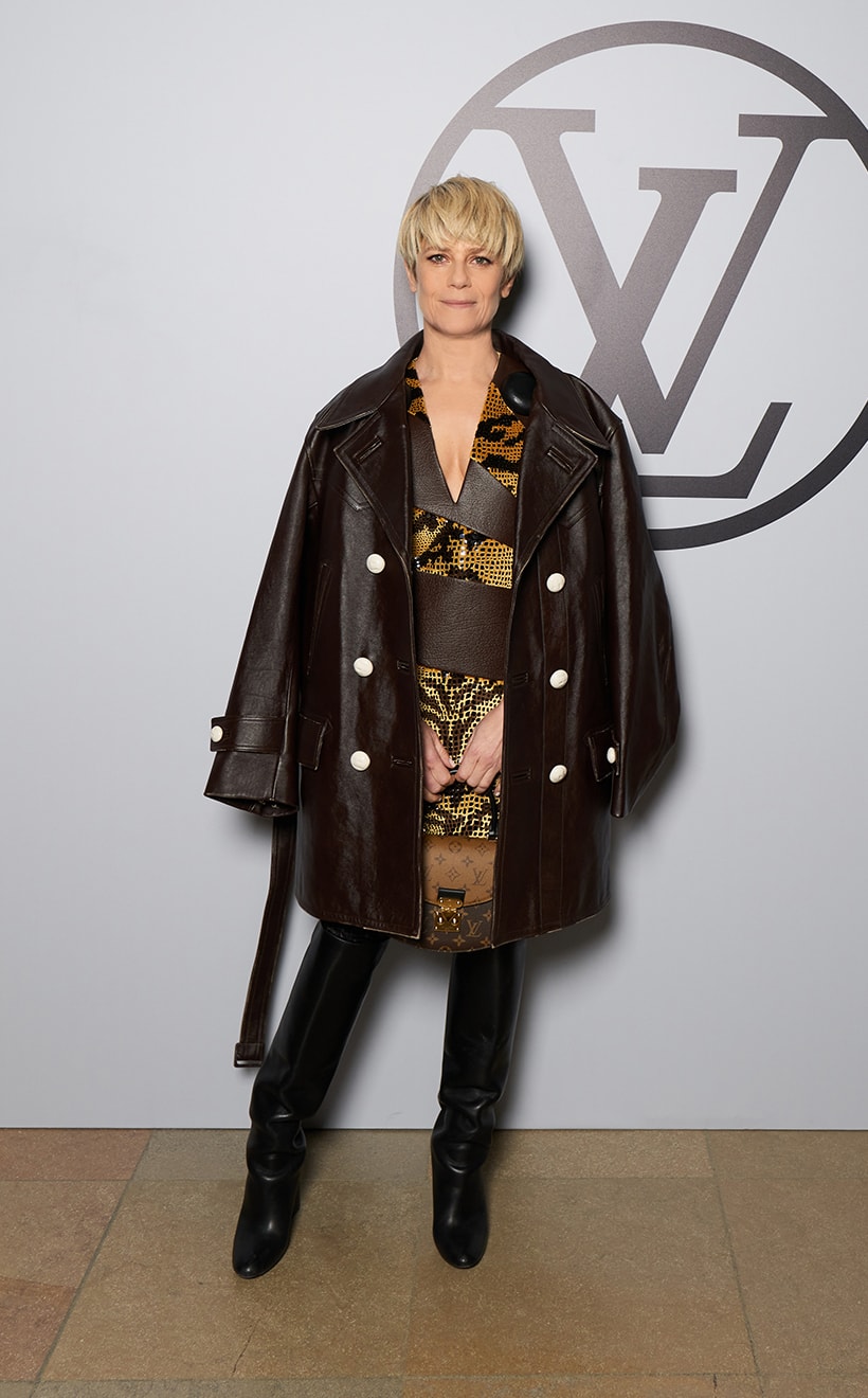 Louis Vuitton 2023 fw Celebrities Zendaya KOKI NewJeans HYEIN Emma Stone Bae Doo Na