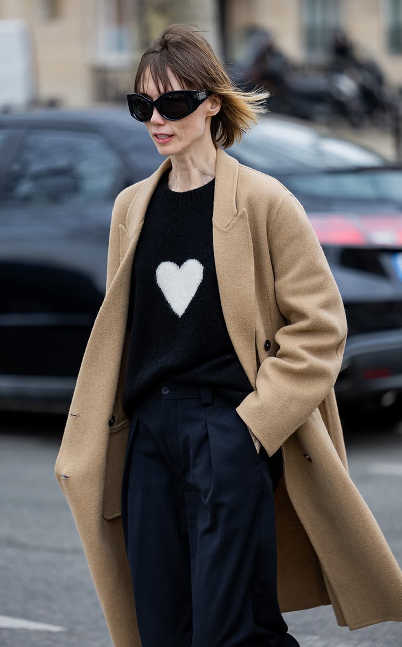 Streetsnaps Paris Fashion Week Street Style 2023 fw Spring Outfit