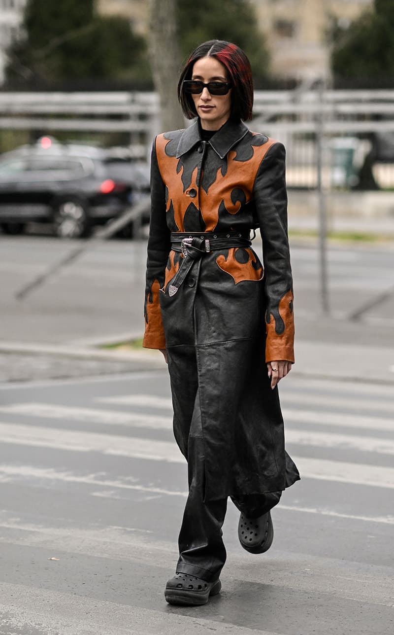 Streetsnaps Paris Fashion Week Street Style 2023 fw Spring Outfit